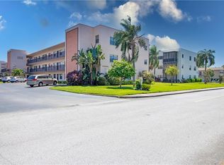 5971 Terrace Park Dr N UNIT 105, Saint Petersburg, FL 33709