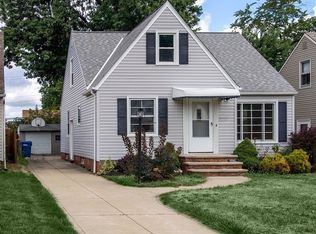 5702 Allanwood Rd, Parma, OH 44129