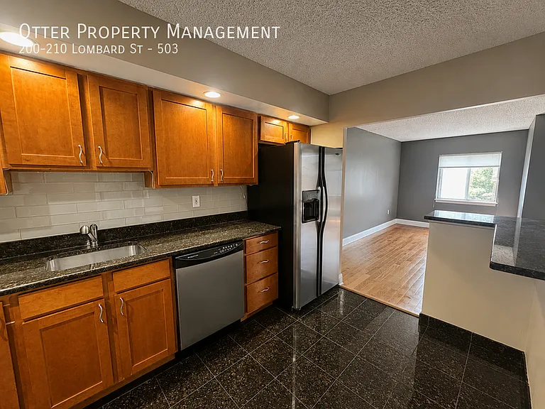 200-210 Lombard St #503 — Photo 8