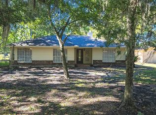 13310 W Brazos Bend Dr, Needville, TX 77461