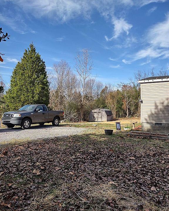 625 Travis Rd, Kuttawa, KY 42055 Zillow