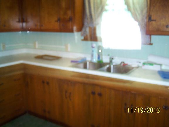 4th image of 2001 Timmonds Ave