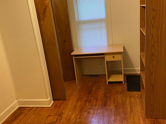 5th image of 523 S Swain Ave
