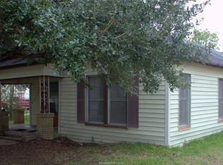 2351 Old Hearne Rd, Bryan, TX 77803