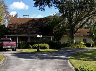 510 Woodcrest Dr, Fort Pierce, FL 34945