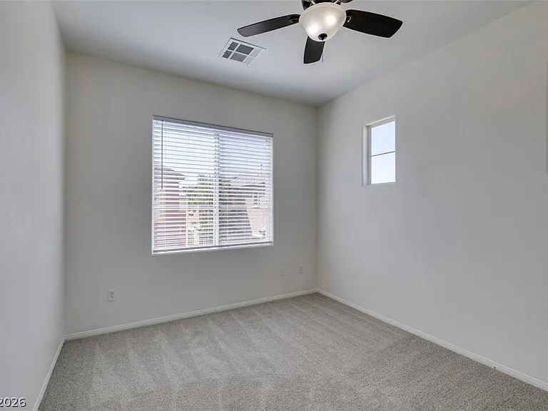 685 Taliput Palm Pl — Photo 40