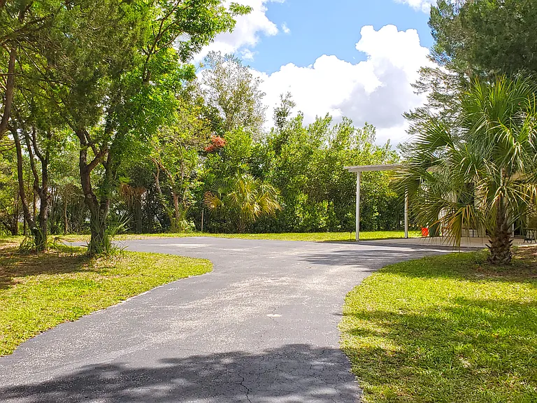 5325 S Rovan Point — Photo 14