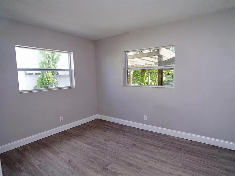 5908 NW 81st Ave — Photo 26