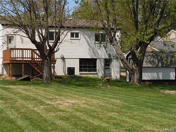 4th image of 4290 Bordeaux Dr