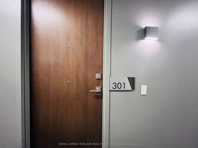 101 Locke St S #301 — Photo 3