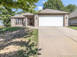 9421 S 88th Pl E, Tulsa, OK 74133