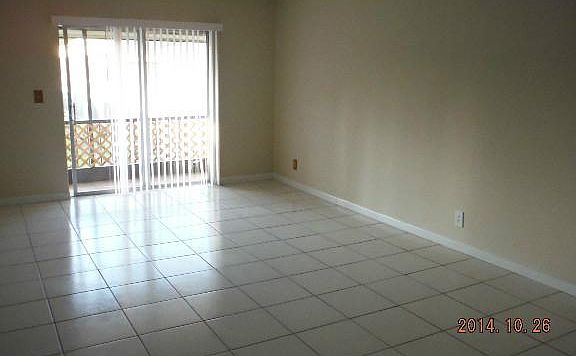 3rd image of 4121 NW 88th Ave APT 206