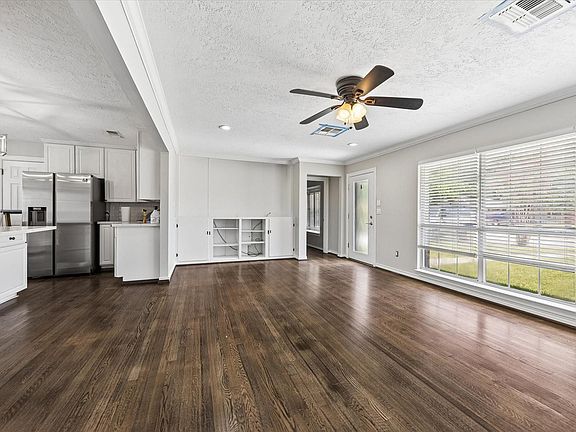 4th image of 4509 Libbey Ln