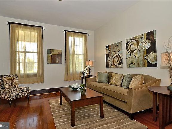 Living room.