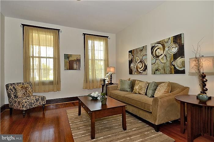 Living room.