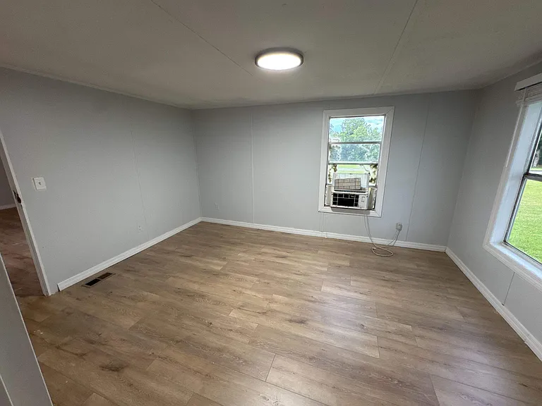 306 Rockhouse Rd E #4 — Photo 7