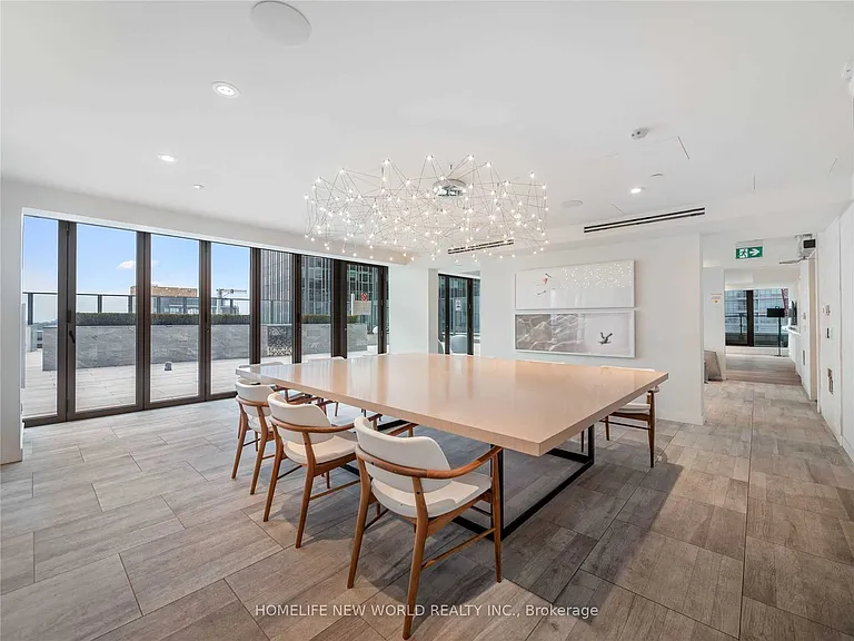 8 Hillsdale Ave E #920 — Photo 23