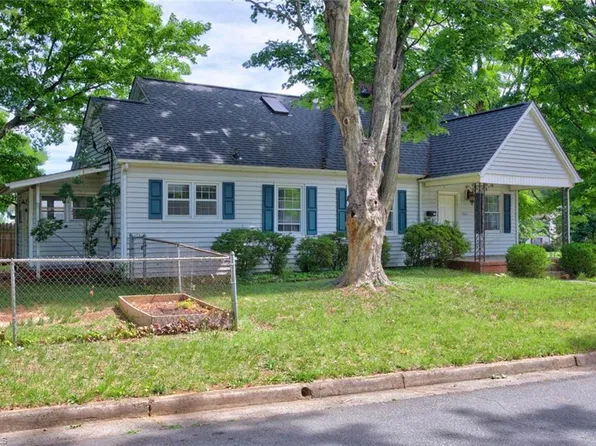 3252 S Main St, Winston Salem, NC 27127