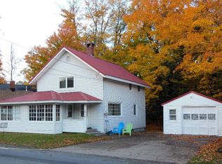 190 Park Ave, Old Forge, NY 13420