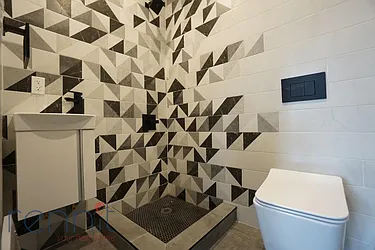 Rented by Rennit Inc.