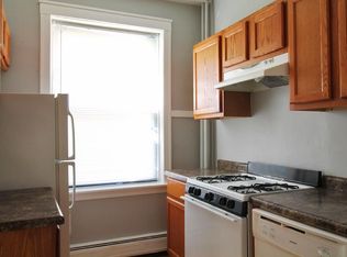 910 N Austin Blvd APT 2A, Oak Park, IL 60302