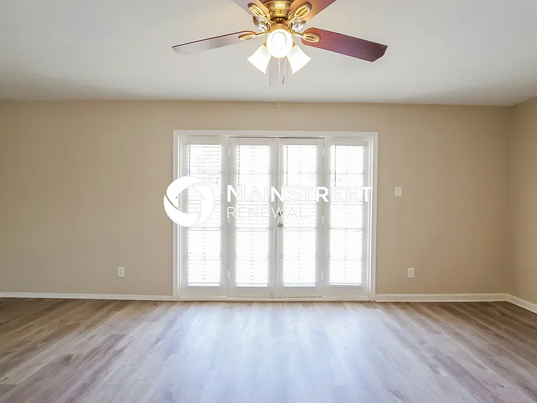 Den / Dining Room