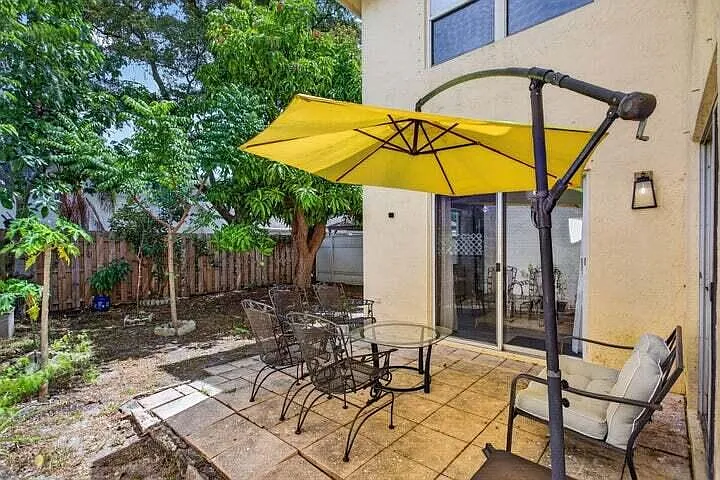4131 Eastridge Cir — Photo 34