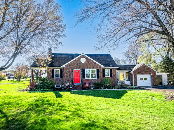 1050 S Keim St, Pottstown, PA 19465