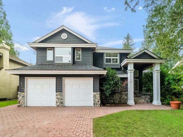 12588 25th Ave, Surrey, BC V4A 2K3