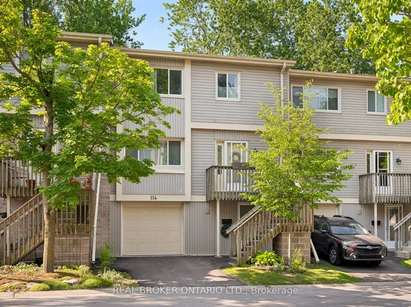 30 Green Valley Dr #114, Kitchener, ON N2P 1G8