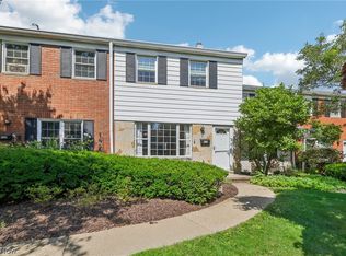 4332 W 196th St, Cleveland, OH