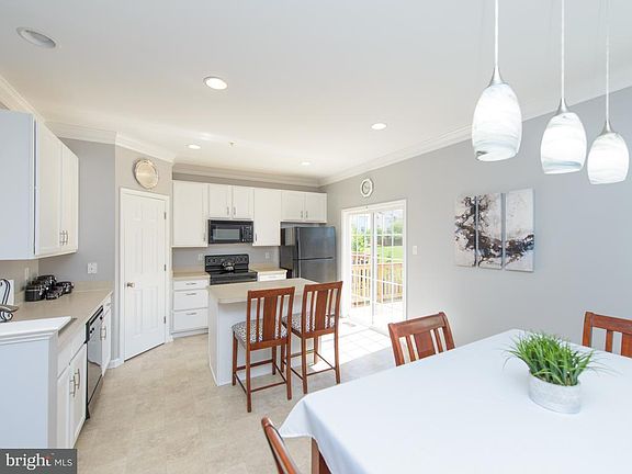 2nd image of 715 Tin Roof Ct