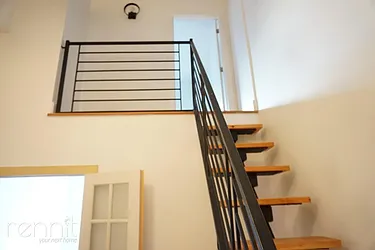 Rented by Rennit Inc.