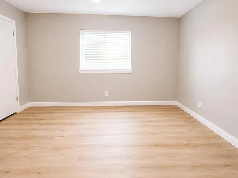 22131 Pearl Lake Dr — Photo 20