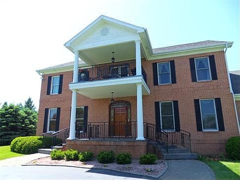 Upper &amp; Lower Portico