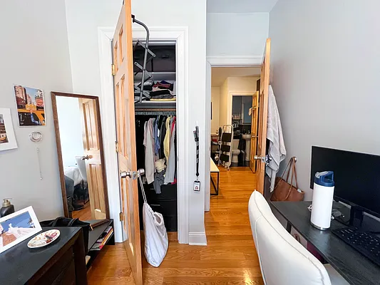 Rented by Denise Rosenblum, LREB | media 17