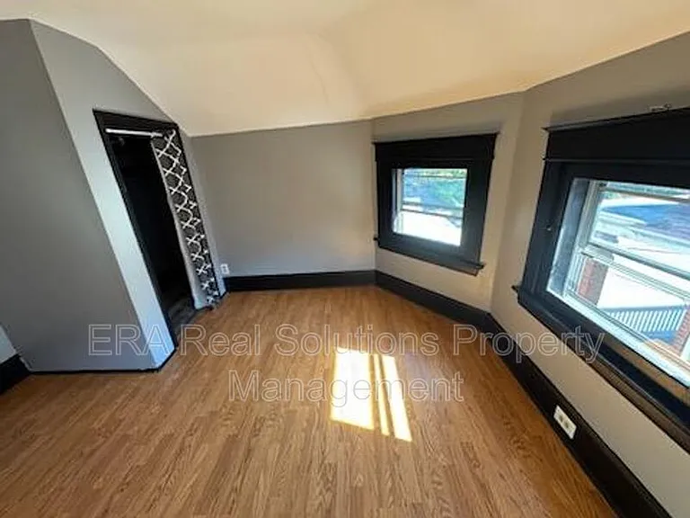 3571 Vine St #3 — Photo 4