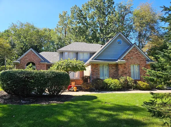 5944 Wildwood Ln, Whitehouse, OH 43571