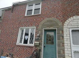 359 Westmont Dr, Collingdale, PA 19023