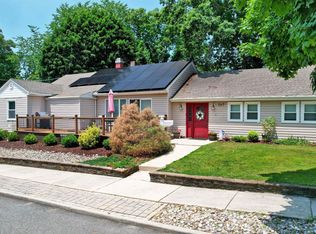 267 W Wyoming Ave, Absecon, NJ 08201