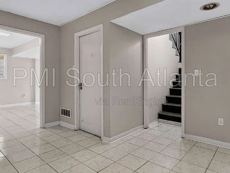 206 Evenview Cir — Photo 16