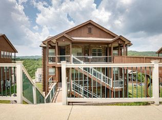 32 Blue Bird Way UNIT 5 & 6, Branson, MO 65616
