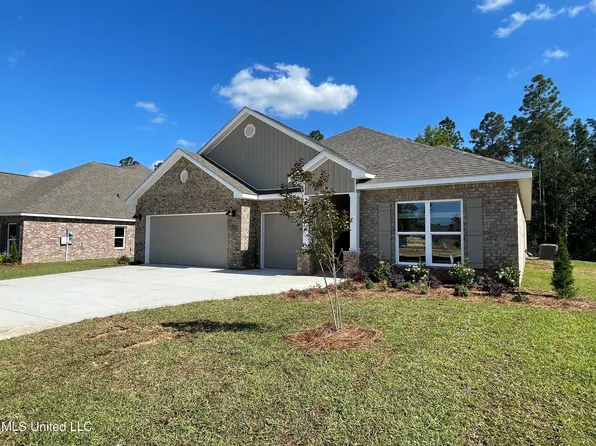 15279 Dandelion Dr, Diberville, MS 39540
