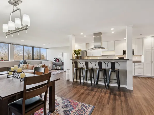 820 Club House Rd Unit 3F, North Liberty, IA 52317