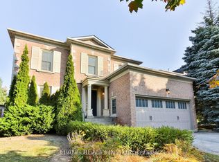30 Gatcombe Cir UNIT A, Richmond Hill, ON L4C 9P5