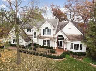 504 Grand Oaks Dr, West Des Moines, IA 50265