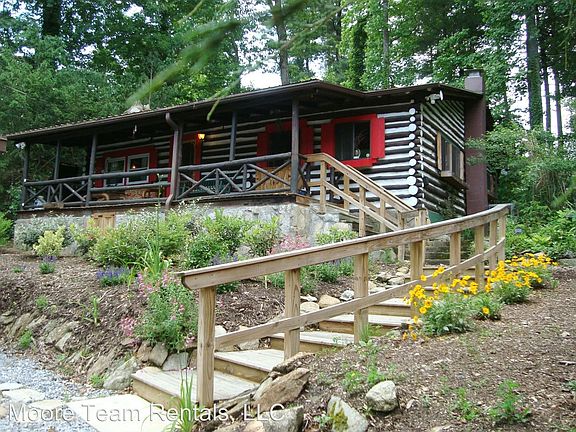 2nd image of 560 Waddell Dr