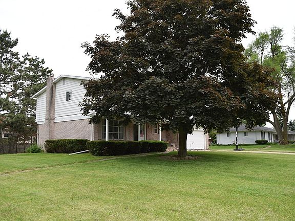 3rd image of 5499 Kimberly Dr