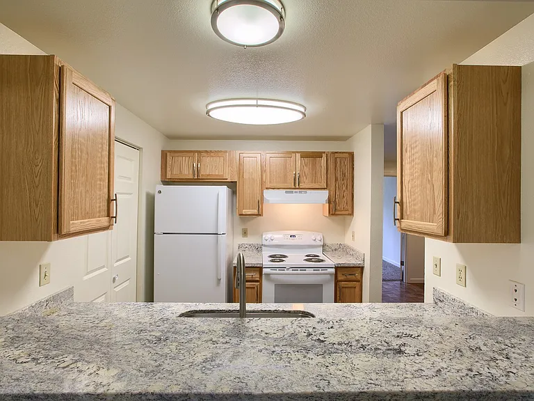 Campus Landing Apartments — Photo 20