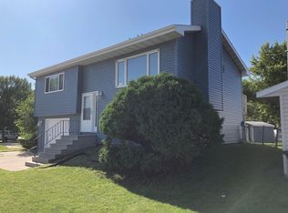 2128 5th Ave E, West Fargo, ND 58078